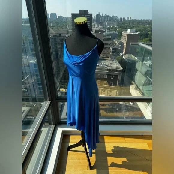 🆕 ALICE + OLIVIA 🧿 NWT Alita Spaghetti Strap Drape Asymmetrical Dress Blue Sz4 - Picture 8 of 16